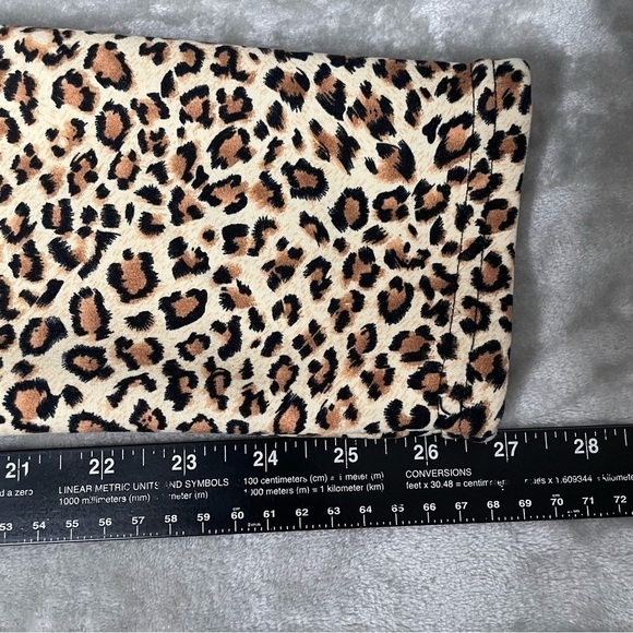 Soho Girls Faux Fur Lined Leopard Print Warm Leggings Cozy Winter Size M - Picture 8 of 8